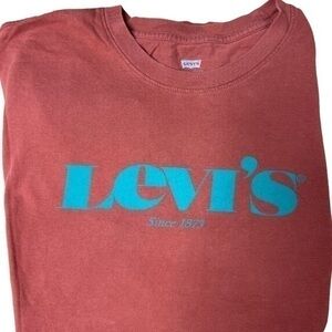 Levi’s logo Graphic T shirt